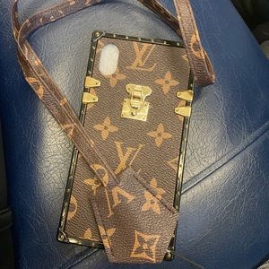Trunk Phone Case XR